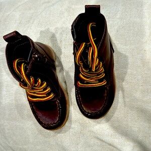 Boy's boots in good condition 90 life.